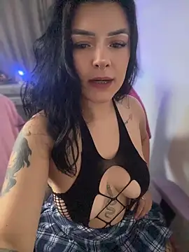 Snapshot of Alahia7demon chatting on 05/12/26, 10:16 Alahia7demon online show from 05/12/26, 10:16