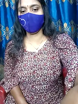 Snapshot of Hot_Maleka chatting on 03/16/25, 02:33 Hot Maleka online show from 03/16/25, 02:33