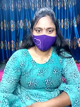 Snapshot of Hot_Maleka chatting on 03/14/25, 06:10 Hot Maleka online show from 03/14/25, 06:10