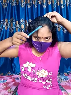 Snapshot of Hot_Maleka chatting on 03/14/25, 01:16 Hot Maleka online show from 03/14/25, 01:16