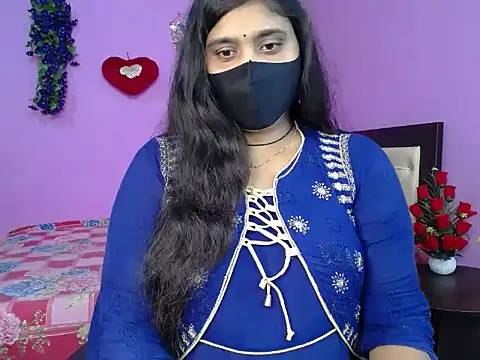 Hot Maleka online show from 04/13/26, 05:39