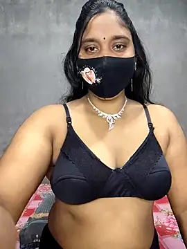 Snapshot of Hot_Maleka chatting on 09/20/25, 05:07 Hot Maleka online show from 09/20/25, 05:07