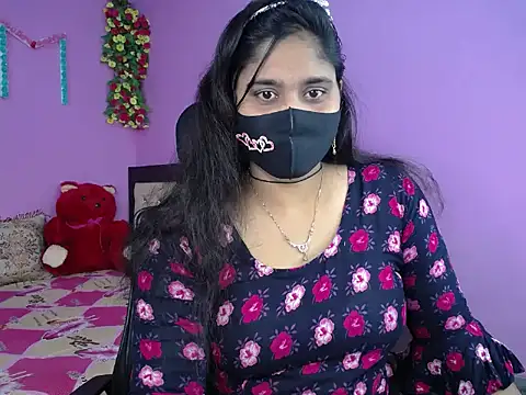 Hot Maleka online show from 02/10/26, 04:06