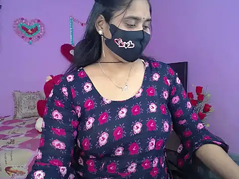 Hot Maleka online show from 02/26/26, 04:40