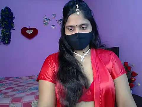 Hot Maleka online show from 05/10/26, 04:31