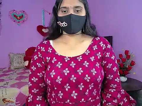 Hot Maleka online show from 02/25/26, 04:40