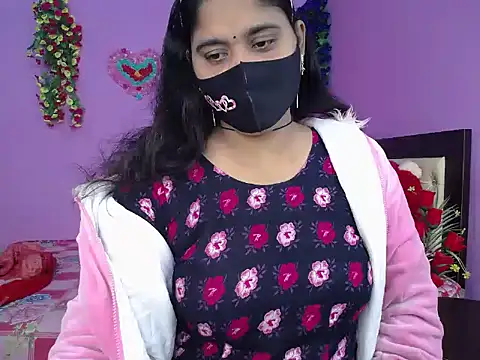 Hot Maleka online show from 01/07/26, 02:16