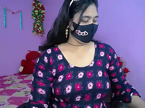 Hot Maleka online show from 02/06/26, 04:36