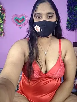 Hot Maleka online show from 11/28/25, 02:06