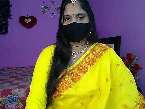 Hot Maleka online show from 05/05/26, 04:43