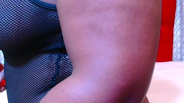 sexychocolatbox10 online show from 09/23/25, 05:03