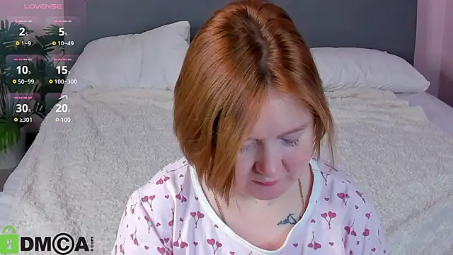 Sara Robinson online show from 11/19/25, 03:06