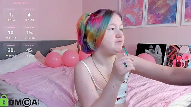 Sara Robinson online show from 11/30/25, 03:07