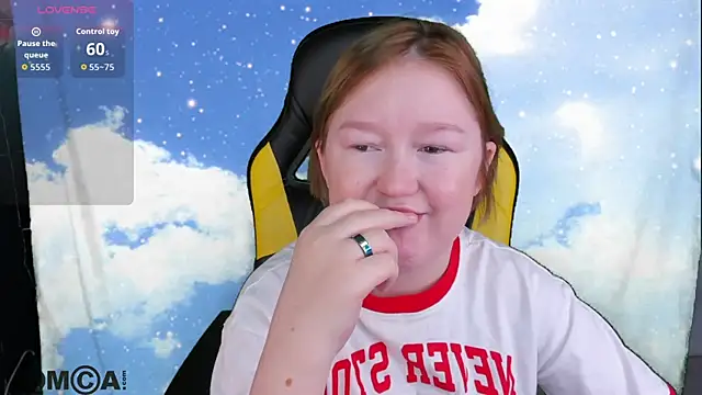 Sara Robinson online show from 11/21/25, 04:00