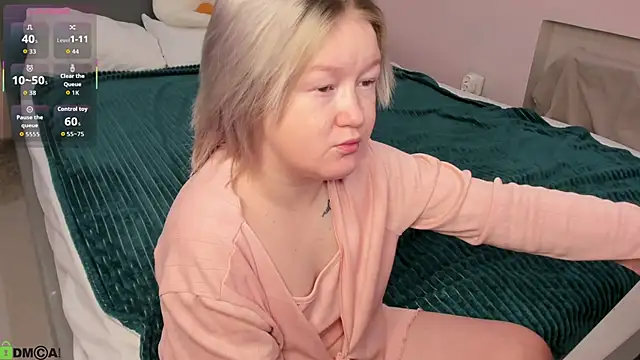 Sara Robinson online show from 06/04/26, 03:11