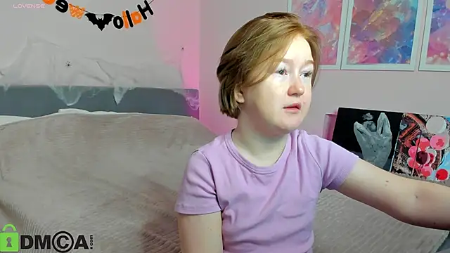 Sara Robinson online show from 10/27/25, 02:34