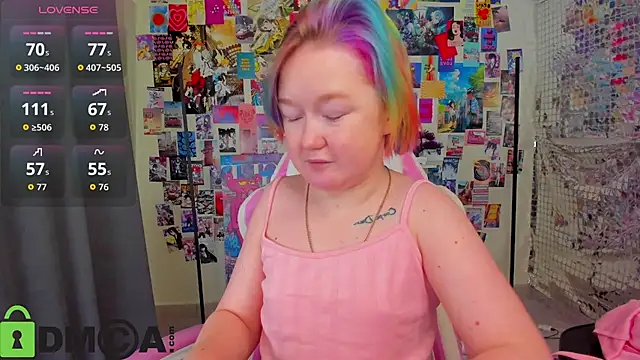 Sara Robinson online show from 12/22/25, 02:44