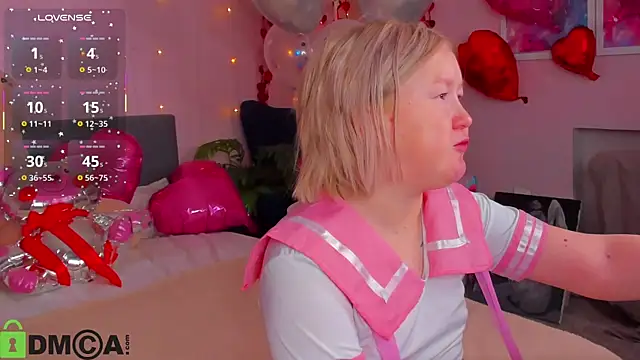 Sara Robinson online show from 02/17/26, 02:09