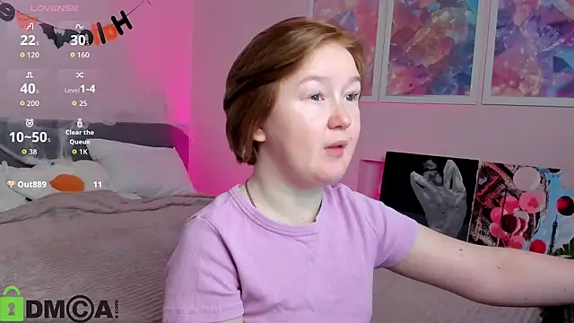 Sara Robinson online show from 11/01/25, 02:07