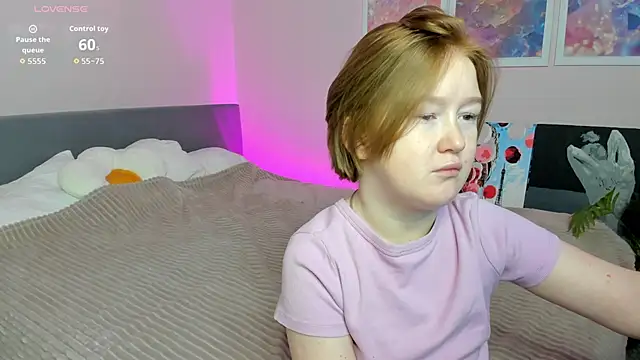 Sara Robinson online show from 11/05/25, 02:25