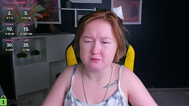 Sara Robinson online show from 11/11/25, 02:39