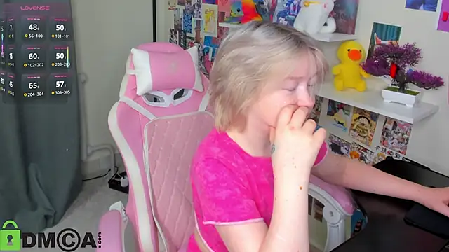 Sara Robinson online show from 05/04/26, 02:59