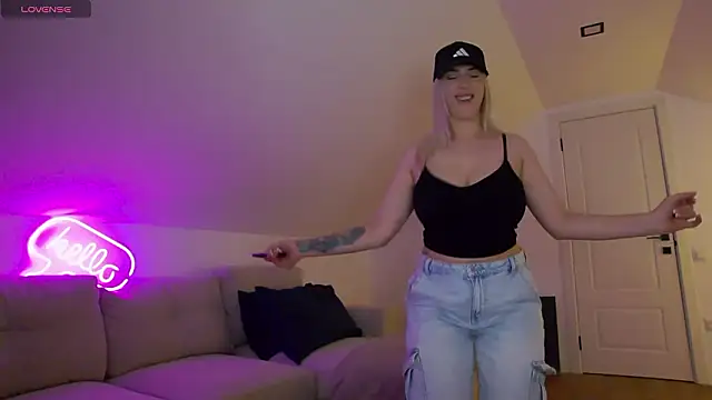 KhloeK online show from 02/07/26, 09:28