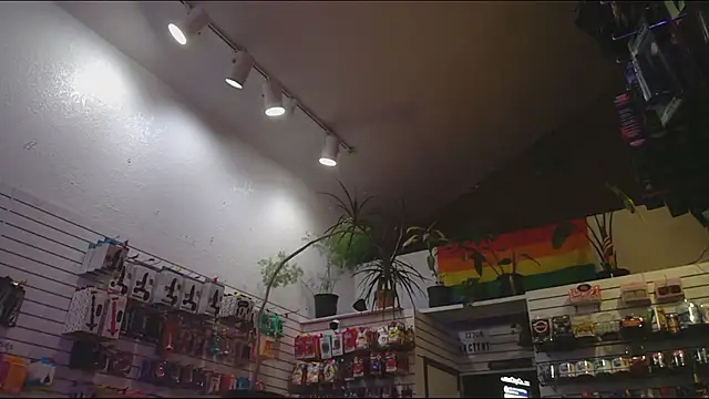 Snapshot of SlammyDjr chatting on 11/13/25, 11:58 SlammyDjr online show from 11/13/25, 11:58