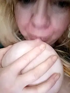 Lauri scherri online show from 03/29/26, 08:38