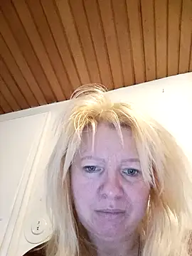 Lauri scherri online show from 02/06/26, 03:30