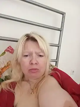 Snapshot of Lauri_scherri chatting on 06/09/26, 04:19 Lauri scherri online show from 06/09/26, 04:19