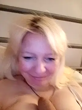 Lauri scherri online show from 05/14/26, 10:40
