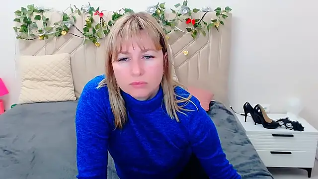 Snapshot of Incredible_Ariela chatting on 04/21/26, 05:36 Incredible Ariela online show from 04/21/26, 05:36