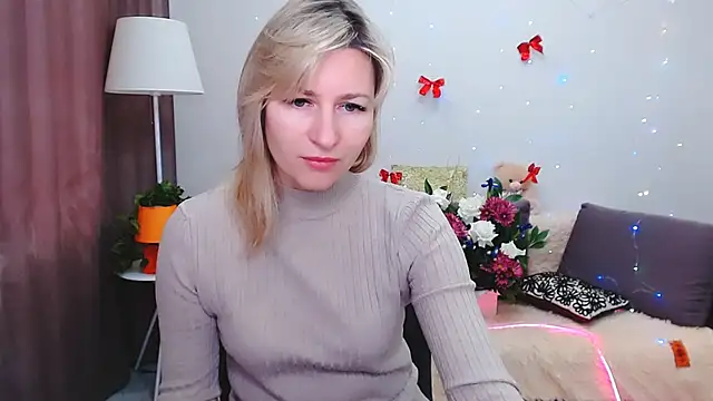 Snapshot of Incredible_Ariela chatting on 02/16/25, 10:21 Incredible Ariela online show from 02/16/25, 10:21