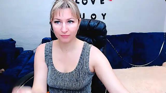 Incredible Ariela online show from 11/13/25, 09:24