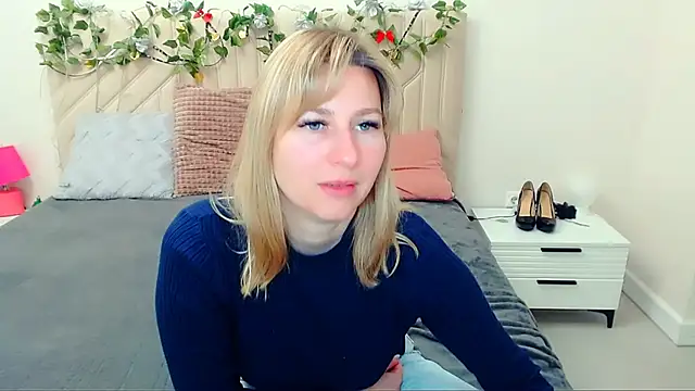 Snapshot of Incredible_Ariela chatting on 05/05/26, 06:00 Incredible Ariela online show from 05/05/26, 06:00