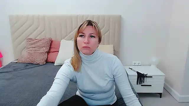 Snapshot of Incredible_Ariela chatting on 05/31/26, 10:43 Incredible Ariela online show from 05/31/26, 10:43