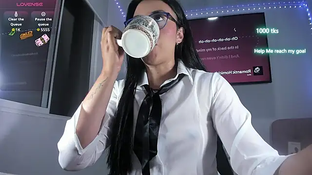 emily palmeer online show from 04/04/26, 08:54