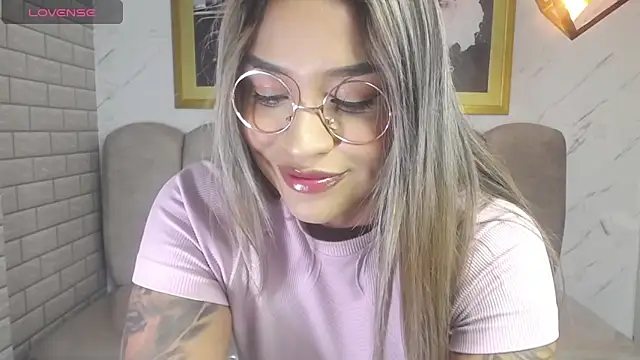  Charlotte v online show from 04/21/26, 04:30