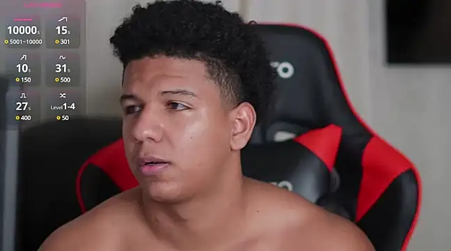 Snapshot of May_Dylan1 chatting on 12/20/24, 08:17 May Dylan1 online show from 12/20/24, 08:17