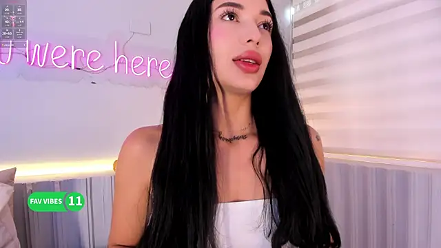 Snapshot of stephanymonroe chatting on 09/30/25, 04:35 stephanymonroe online show from 09/30/25, 04:35