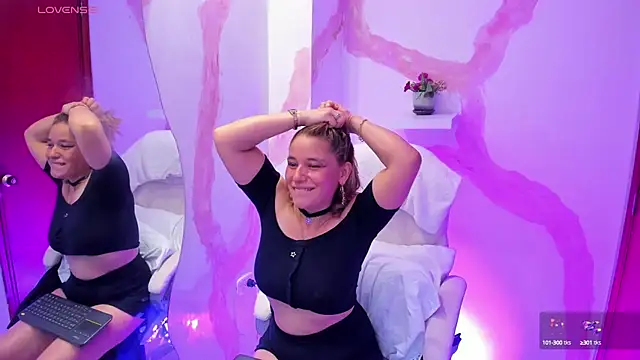AuroraRojas online show from 03/07/25, 06:00