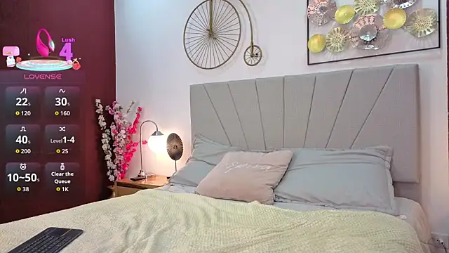 Gabriella gh online show from 11/07/25, 08:13