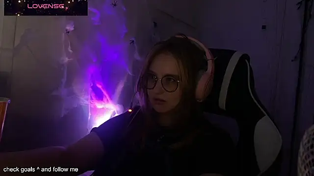 JacyWinslat online show from 11/06/25, 07:29