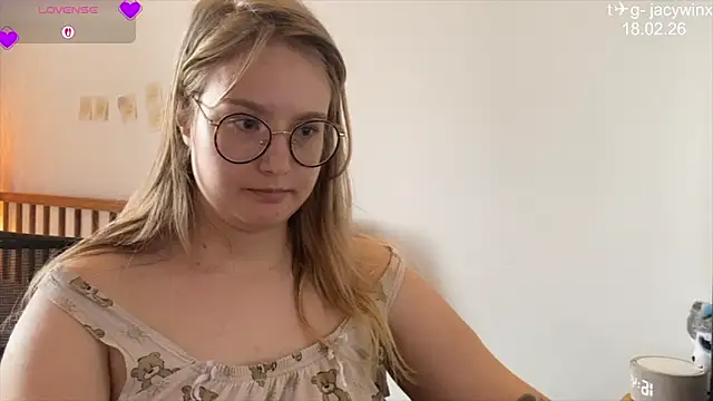 JacyWinslat online show from 02/18/26, 09:50