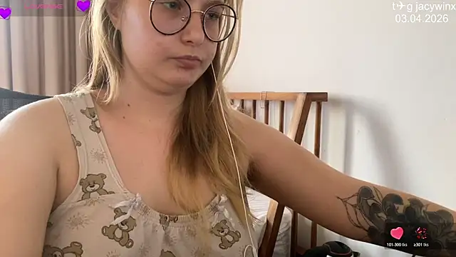 JacyWinslat online show from 04/04/26, 10:22