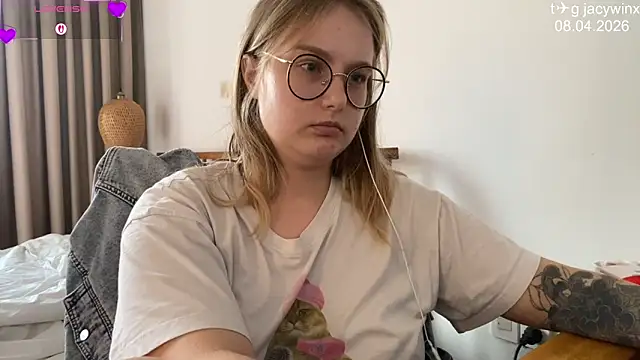 JacyWinslat online show from 04/08/26, 10:50