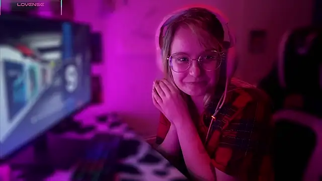 JacyWinslat online show from 03/16/25, 05:17