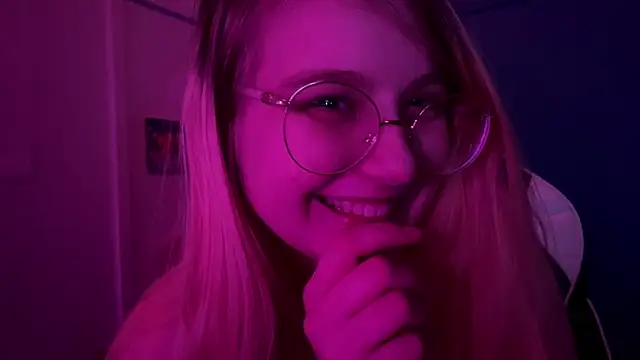 JacyWinslat online show from 03/16/25, 08:21