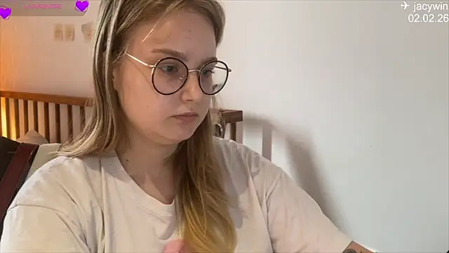 JacyWinslat online show from 02/02/26, 06:56